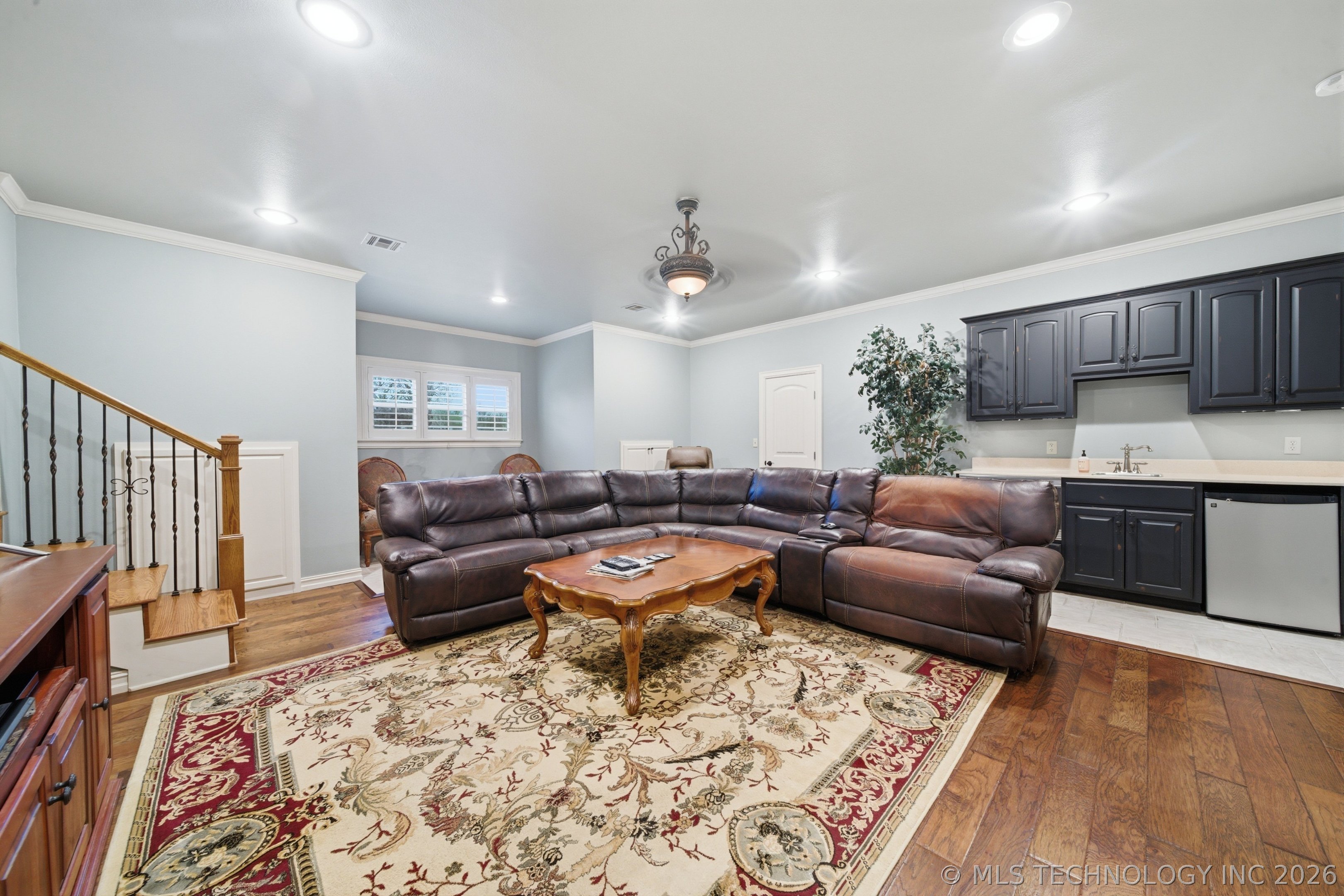 Tulsa, Oklahoma, 74105, United States, 5 Bedrooms Bedrooms, ,5 BathroomsBathrooms,Residential,Active,2035149