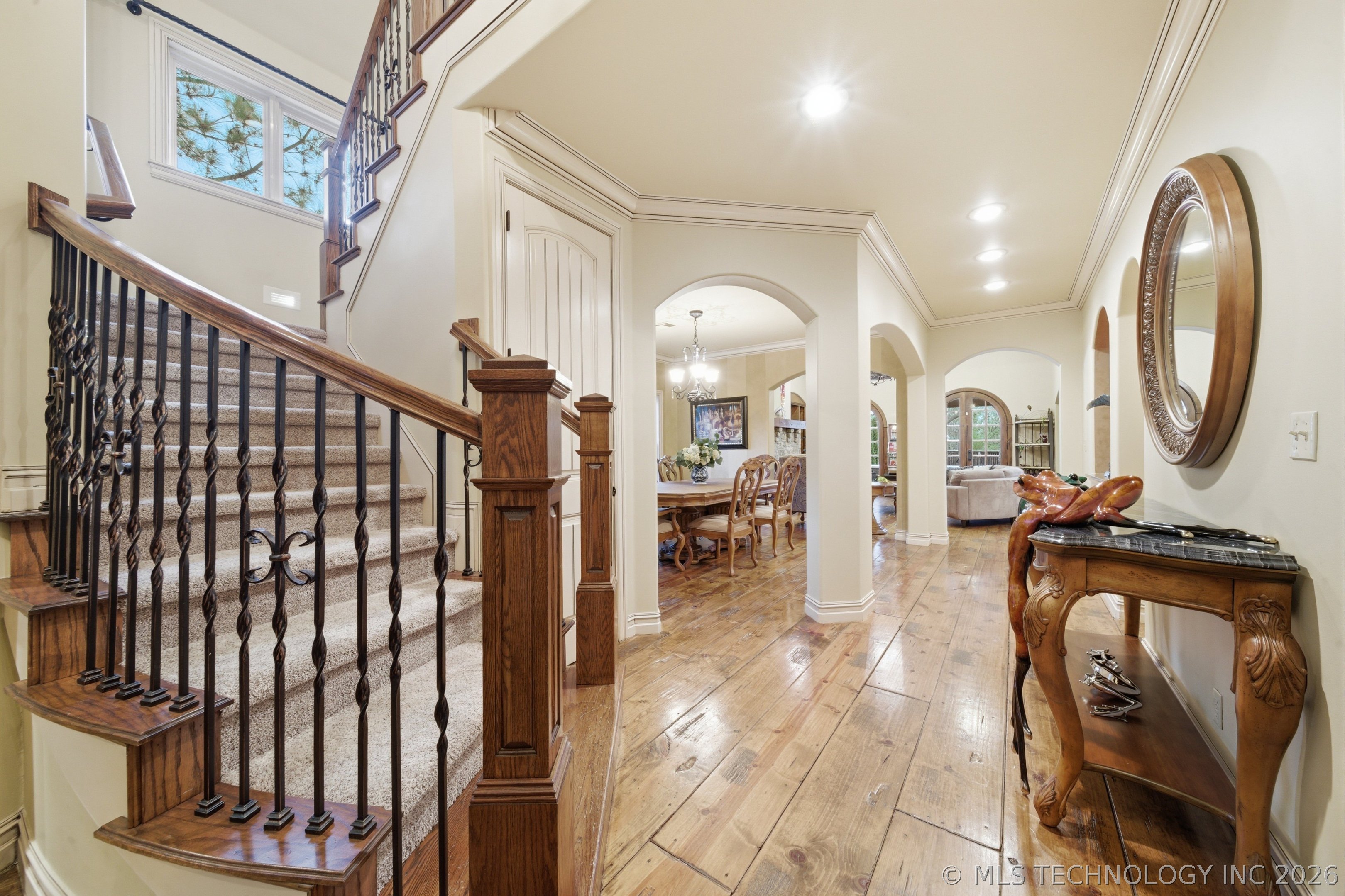 Tulsa, Oklahoma, 74105, United States, 5 Bedrooms Bedrooms, ,5 BathroomsBathrooms,Residential,Active,2035149