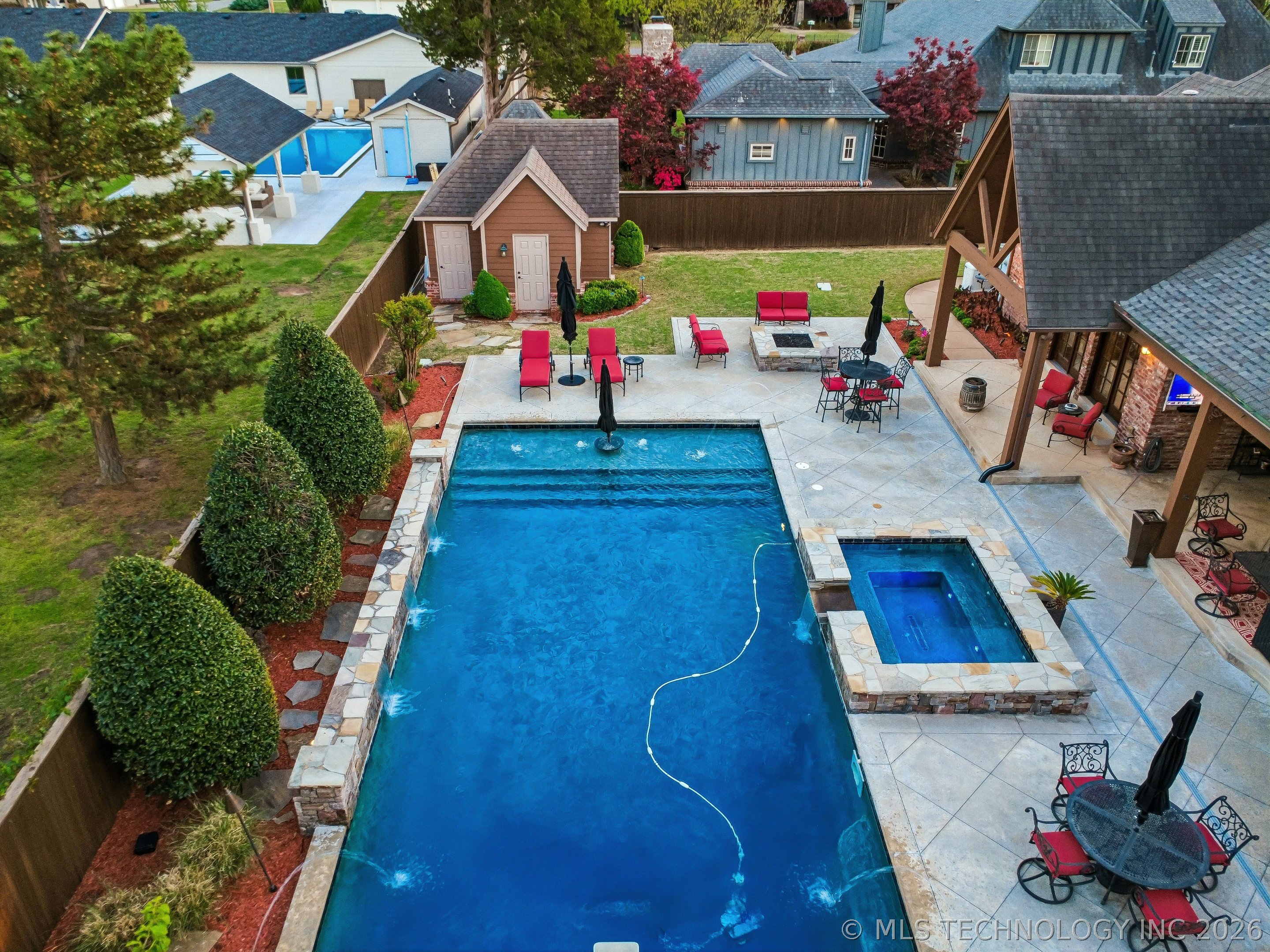 Tulsa, Oklahoma, 74105, United States, 5 Bedrooms Bedrooms, ,5 BathroomsBathrooms,Residential,Active,2035149