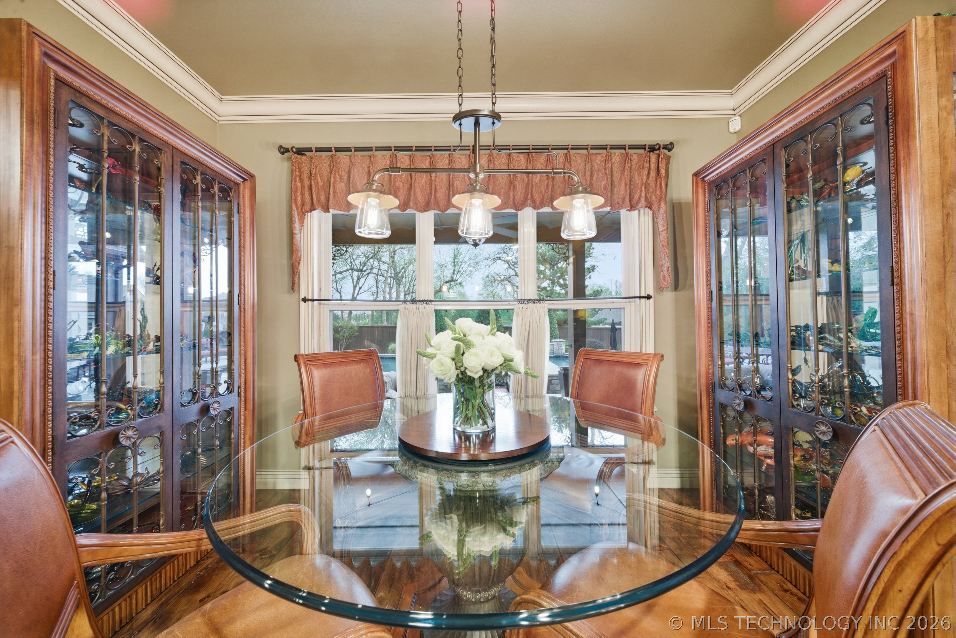 Tulsa, Oklahoma, 74105, United States, 5 Bedrooms Bedrooms, ,5 BathroomsBathrooms,Residential,Active,2035149
