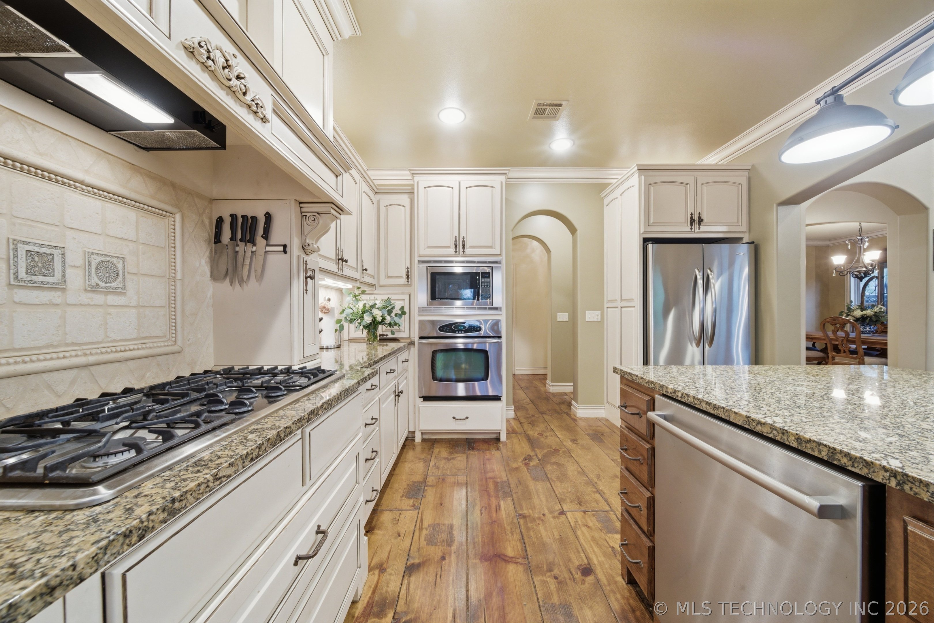 Tulsa, Oklahoma, 74105, United States, 5 Bedrooms Bedrooms, ,5 BathroomsBathrooms,Residential,Active,2035149