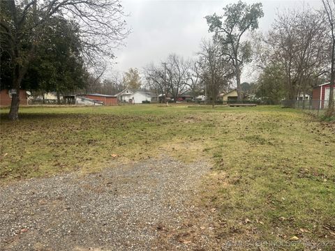 516 13th Avenue Durant OK 74701