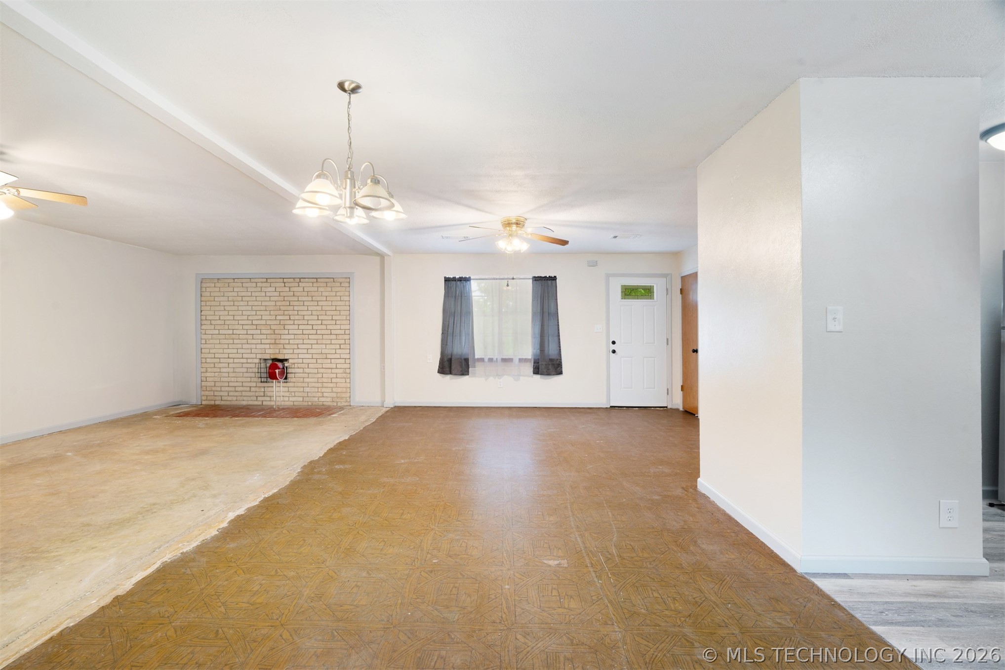 3546 E 2000 Road