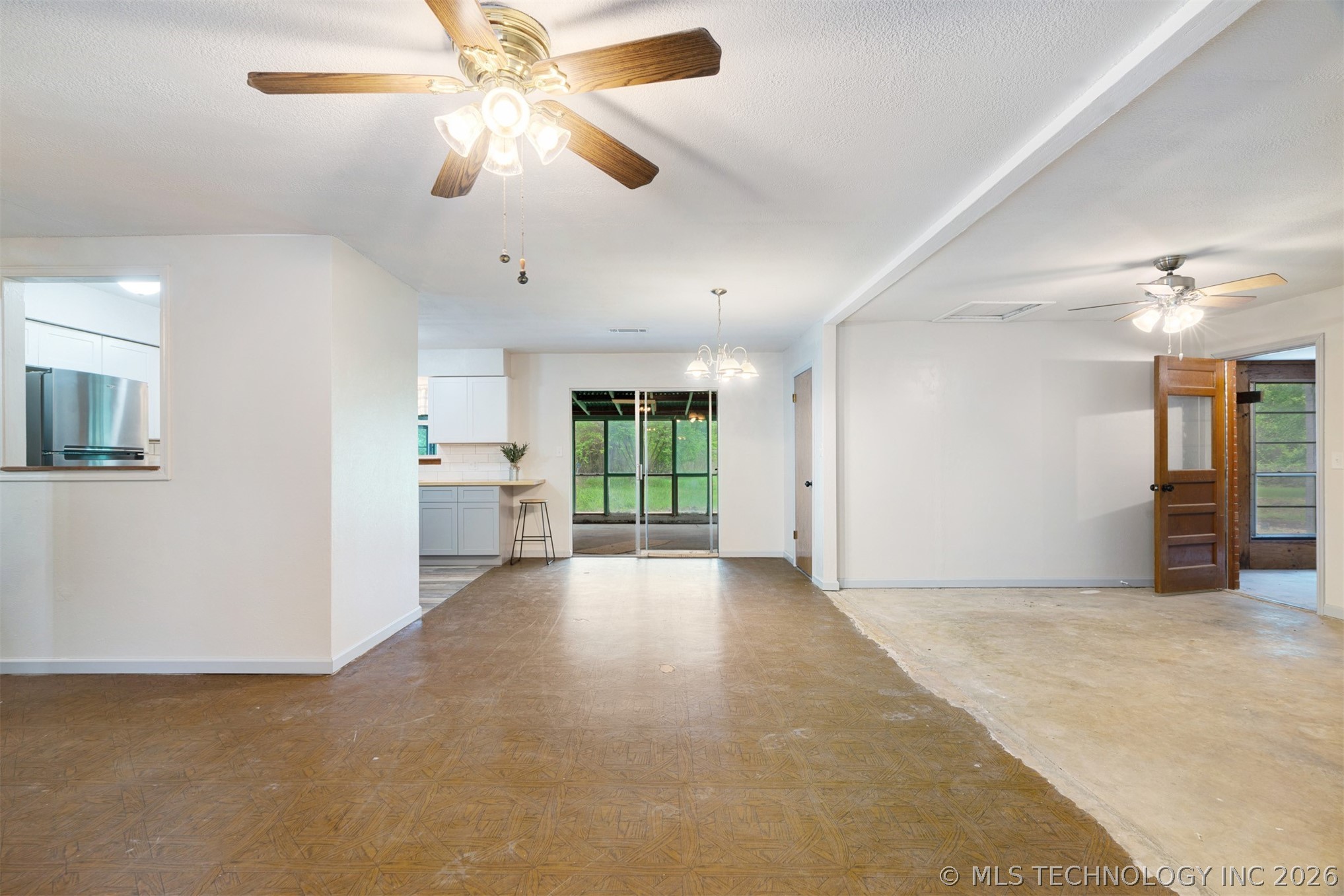 3546 E 2000 Road