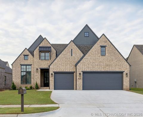 Photo of 5820 E 127th Street S, Tulsa, OK 74008 (MLS # 2616330)