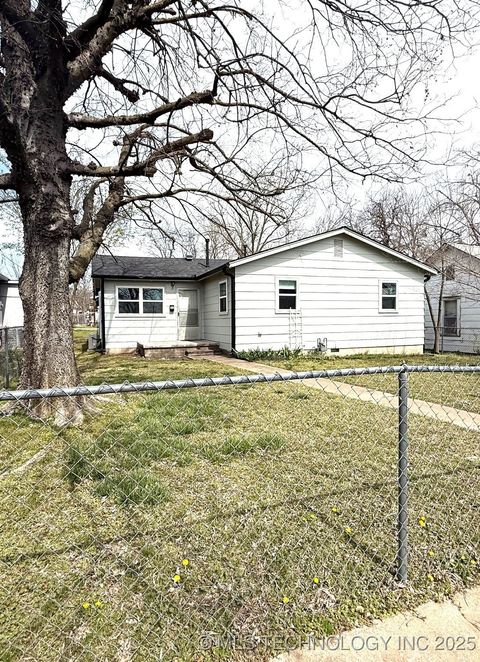 MLS: 2511253