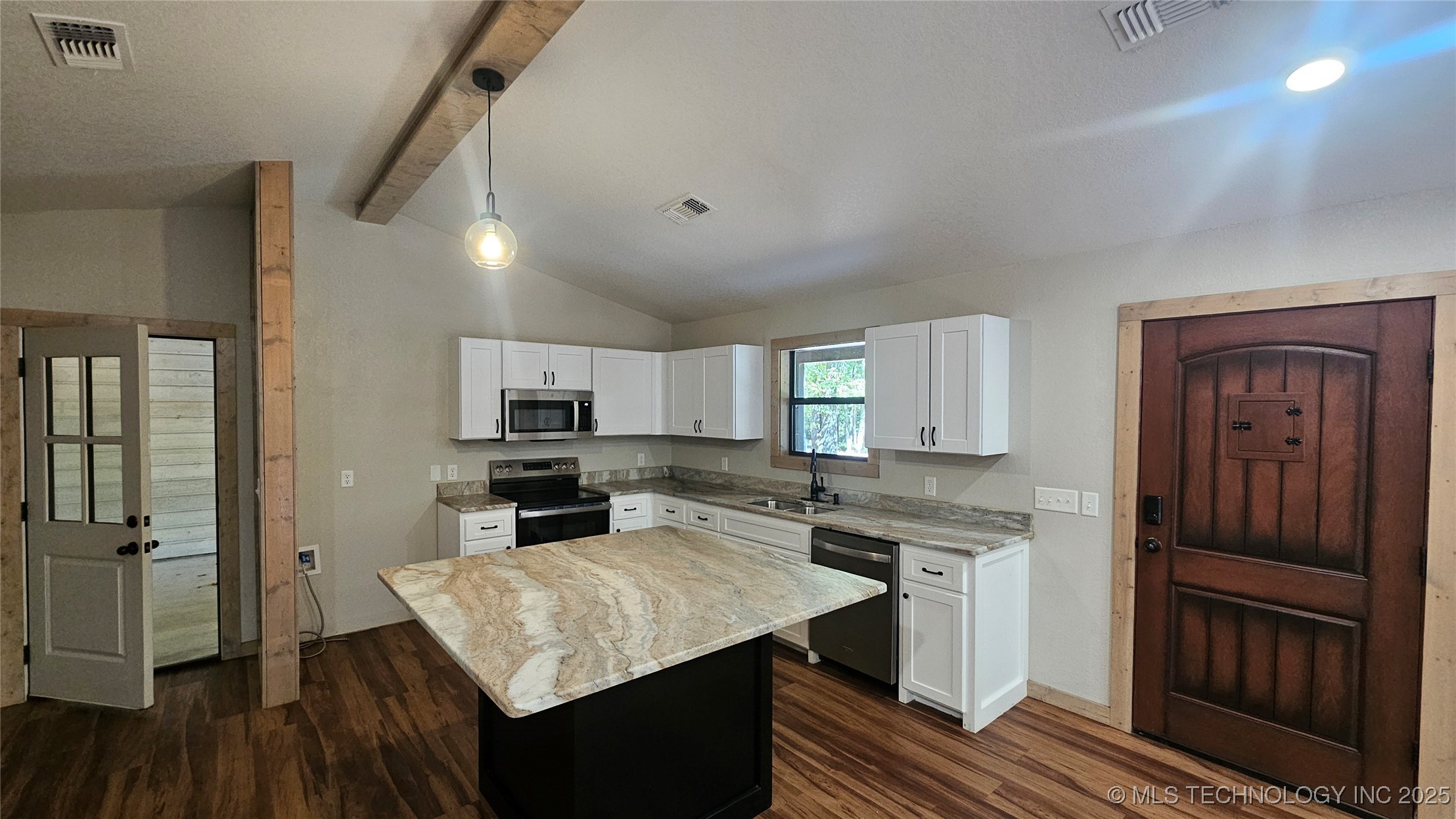 674 Pine Meadow Lane