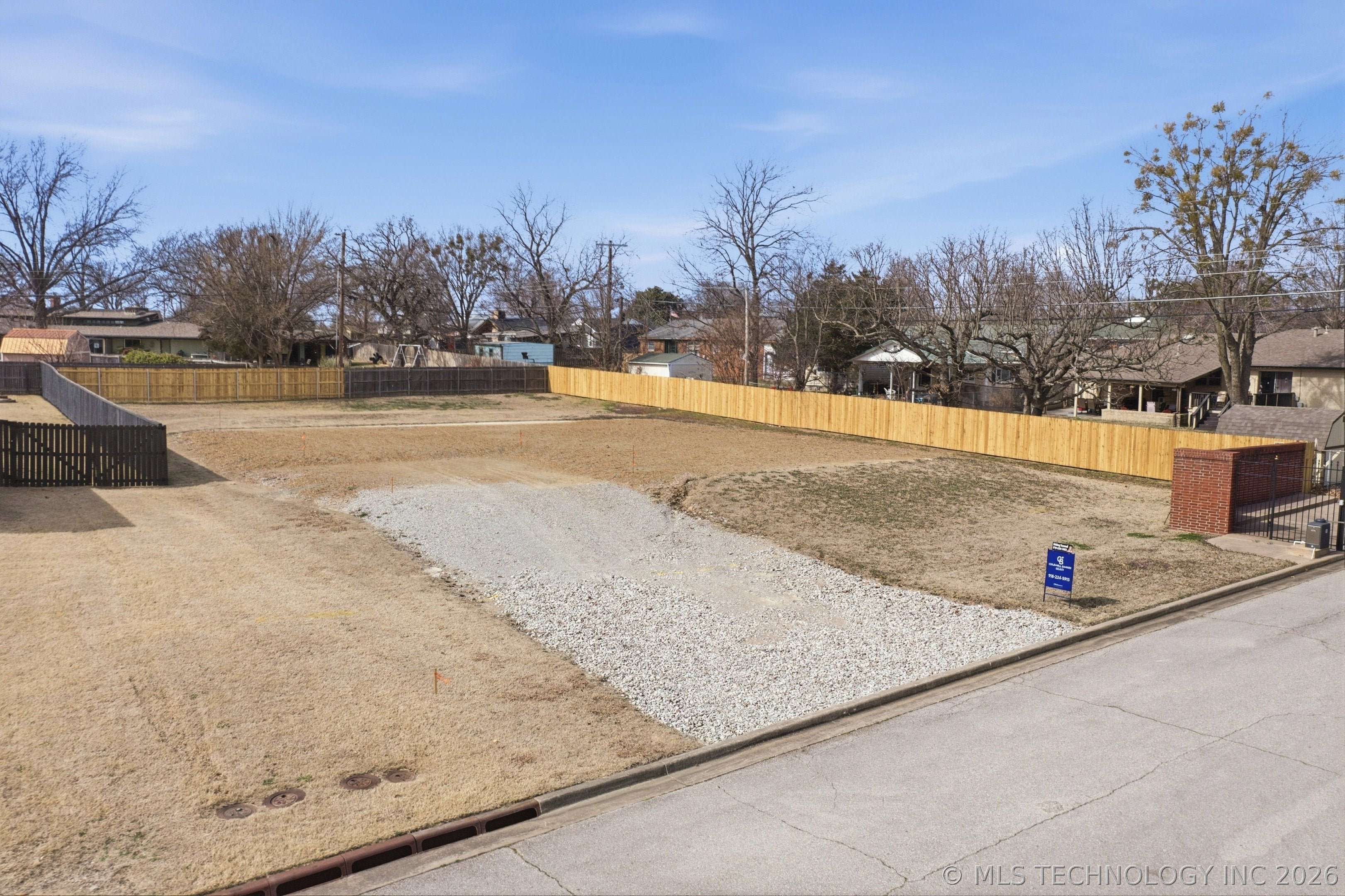 Photo 1 of 11 — 1400 Mabelle Drive, Sapulpa, OK 74066