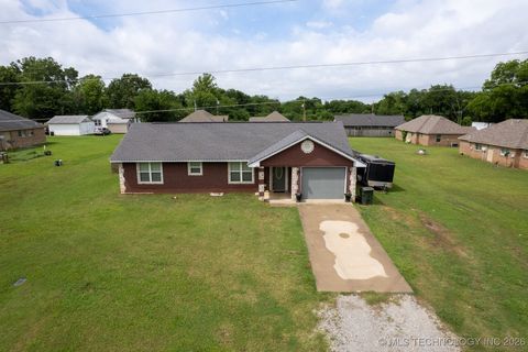 609 W Smiser Road Calera OK 74730