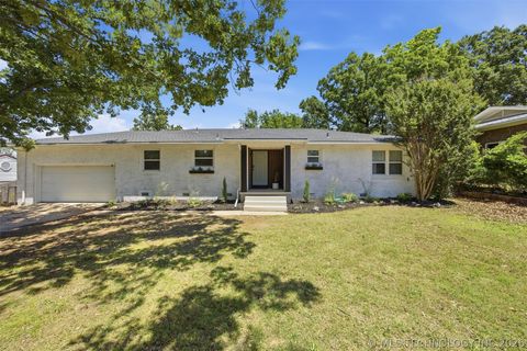 Photo of 1505 Wichita, McAlester, OK 74501 (MLS # 2617395)