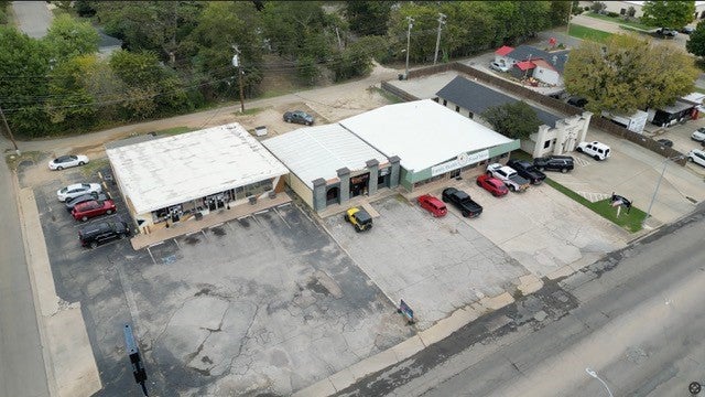 1020 W Main