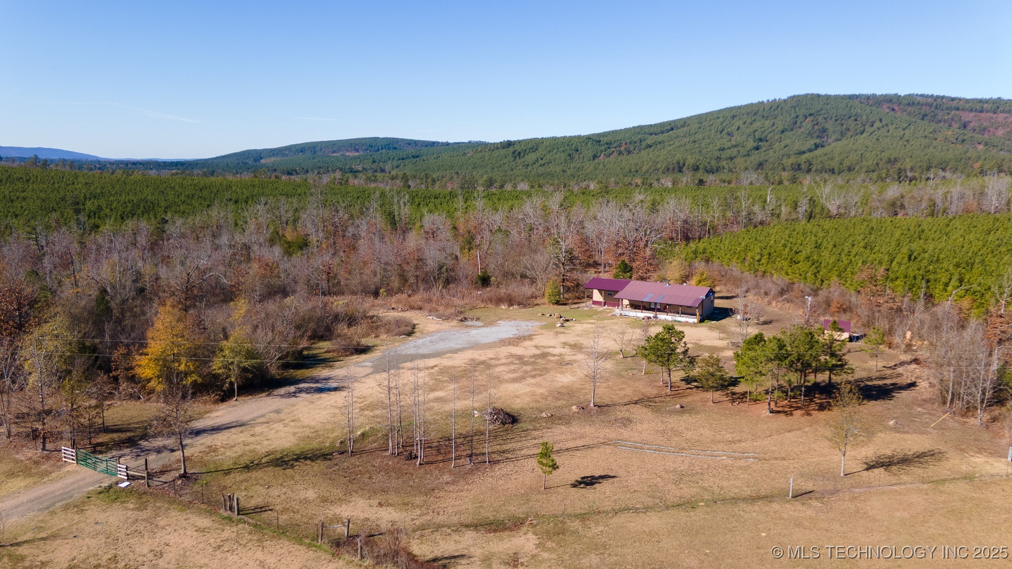 443887 State Hwy 144