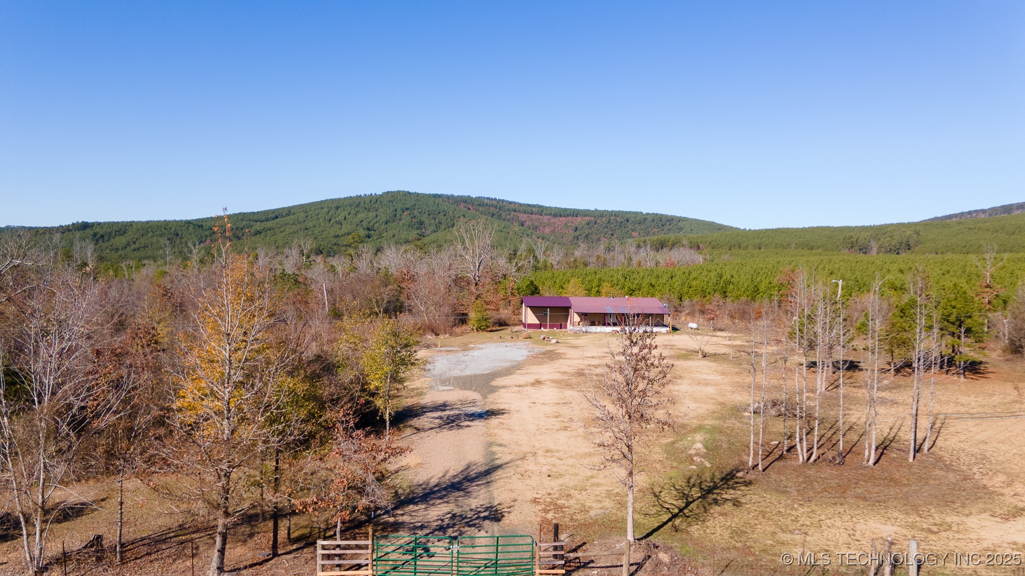 443887 State Hwy 144