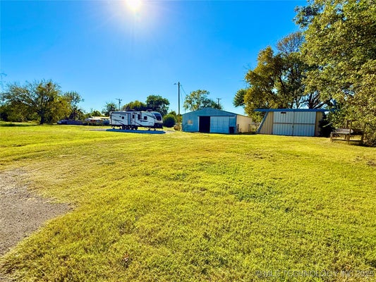 704 S 2ND ST, MUSKOGEE, OK 74401 - Image acb87925004b4cf24313e579cdca92ff/2534450160
