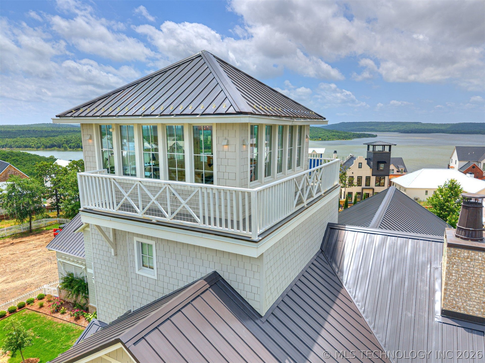 104 Ridgeline Road