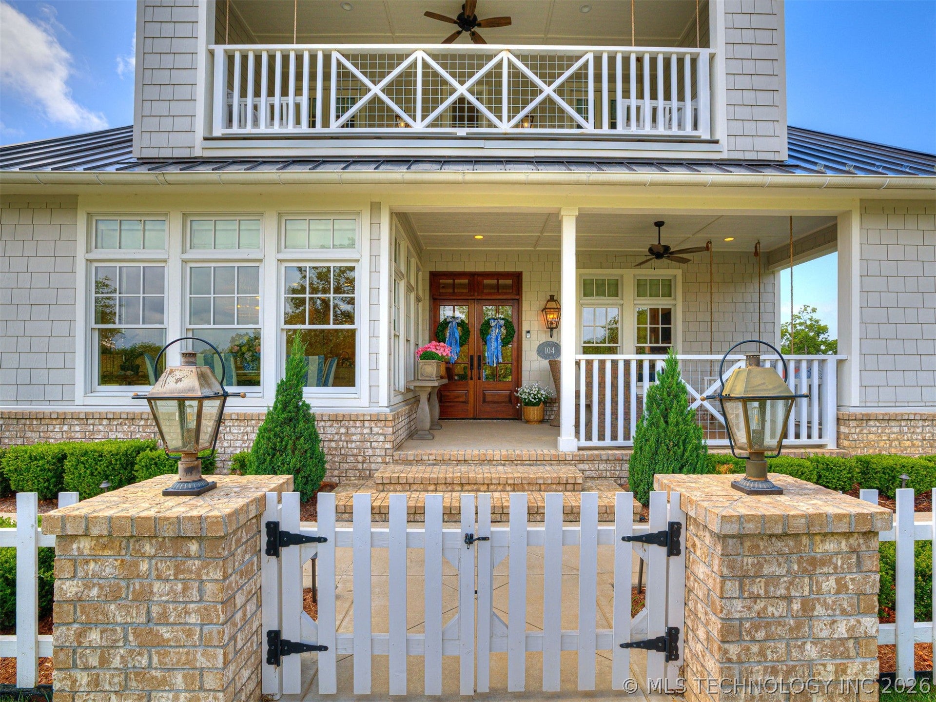 104 Ridgeline Road