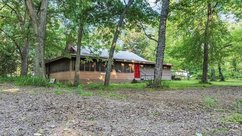 220 E Butcher Pen Circle