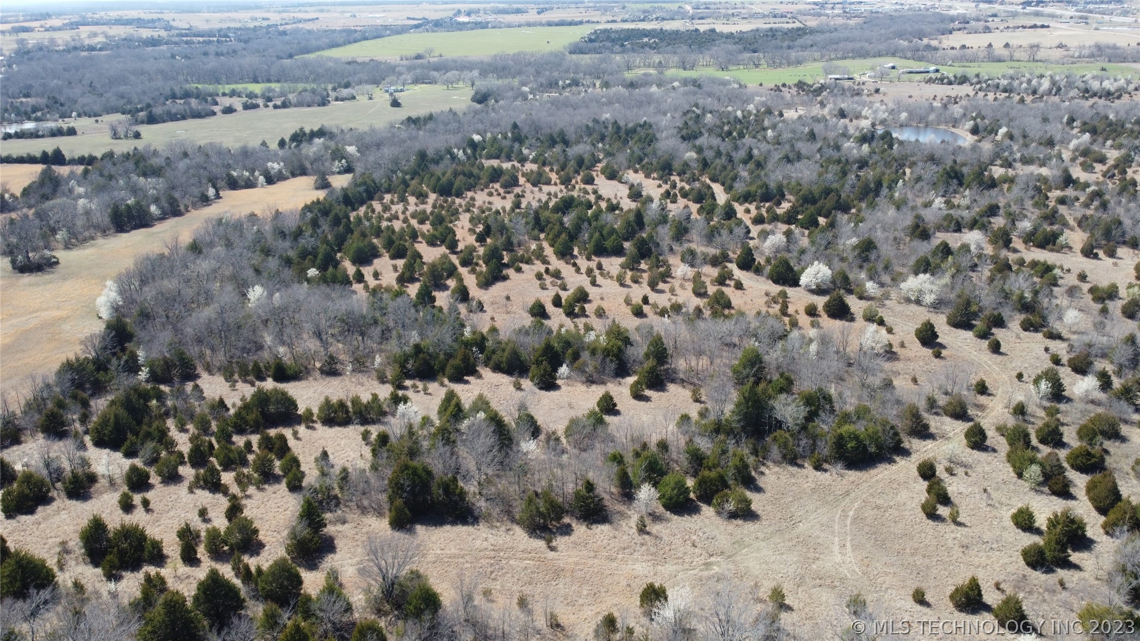 Photo 1 of 2 of 2 N 3780 Road land