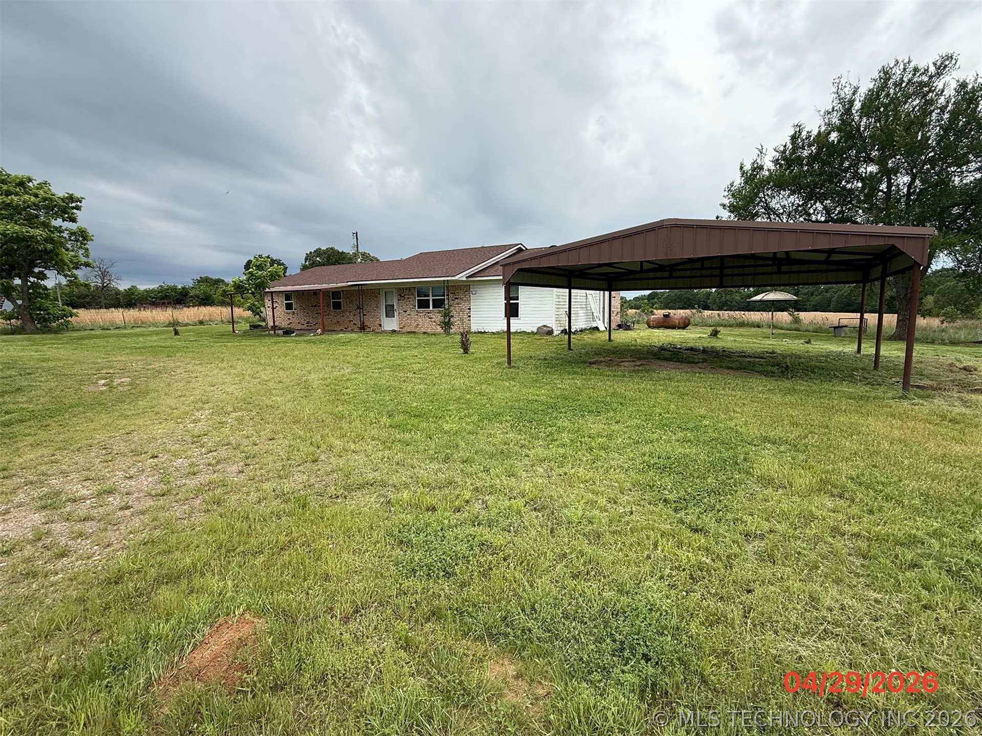 1290 N 4000 Road