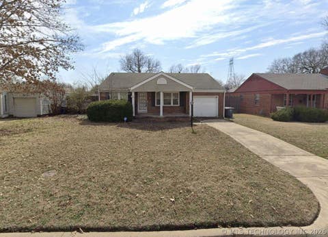 Photo of 120 E 35th Street, Tulsa, OK 74105 (MLS # 2617244)