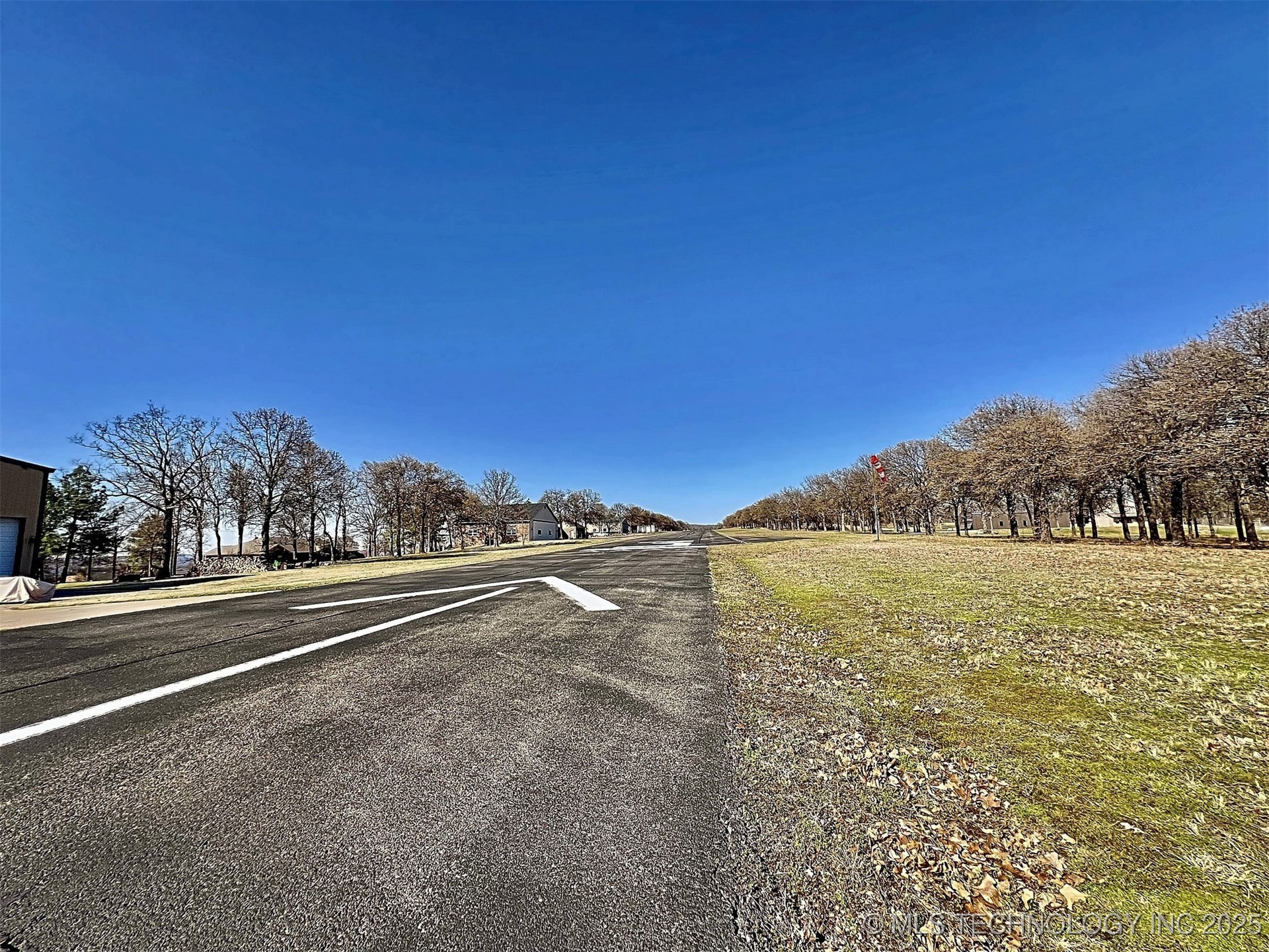 18977 E Wilderness Lane