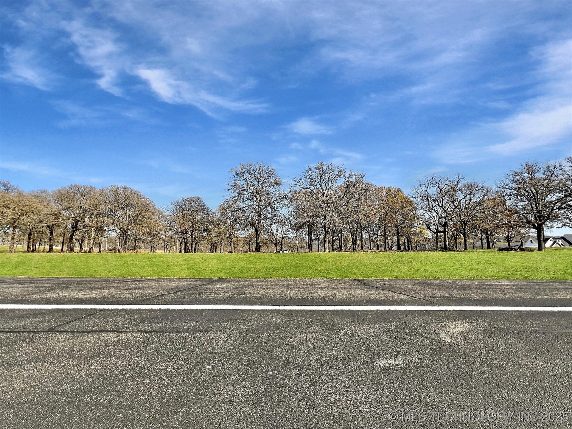 18977 E Wilderness Lane