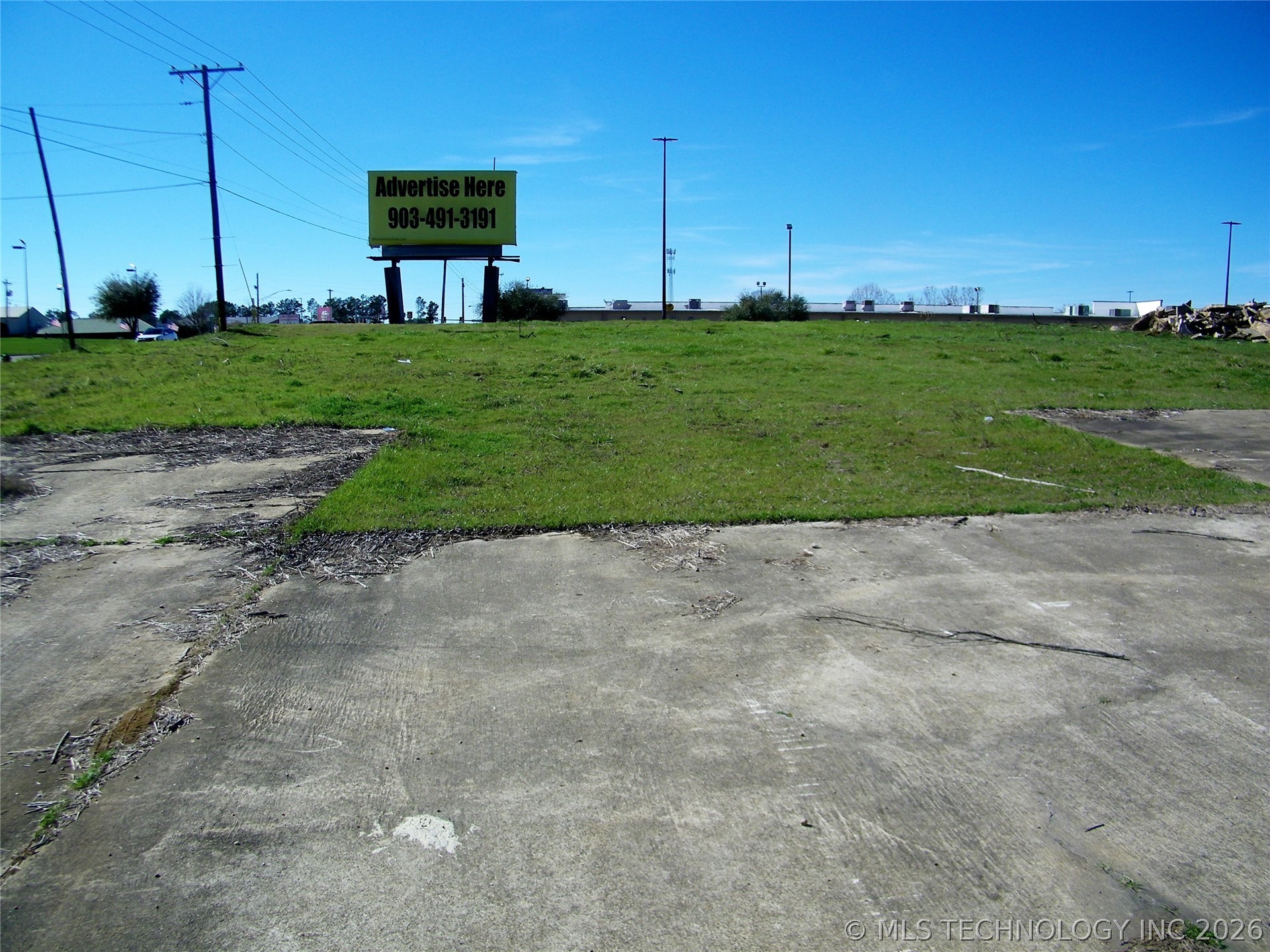 Photo 1 of 40 — 1 E Washington Street, Idabel, OK 74745