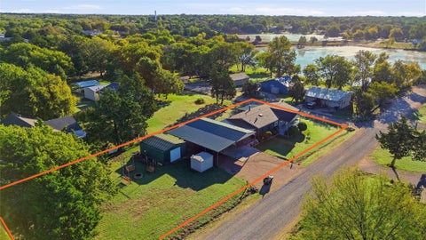 Photo of 602 Labrea DR, Sulphur, OK 73086 (MLS # 2637690)