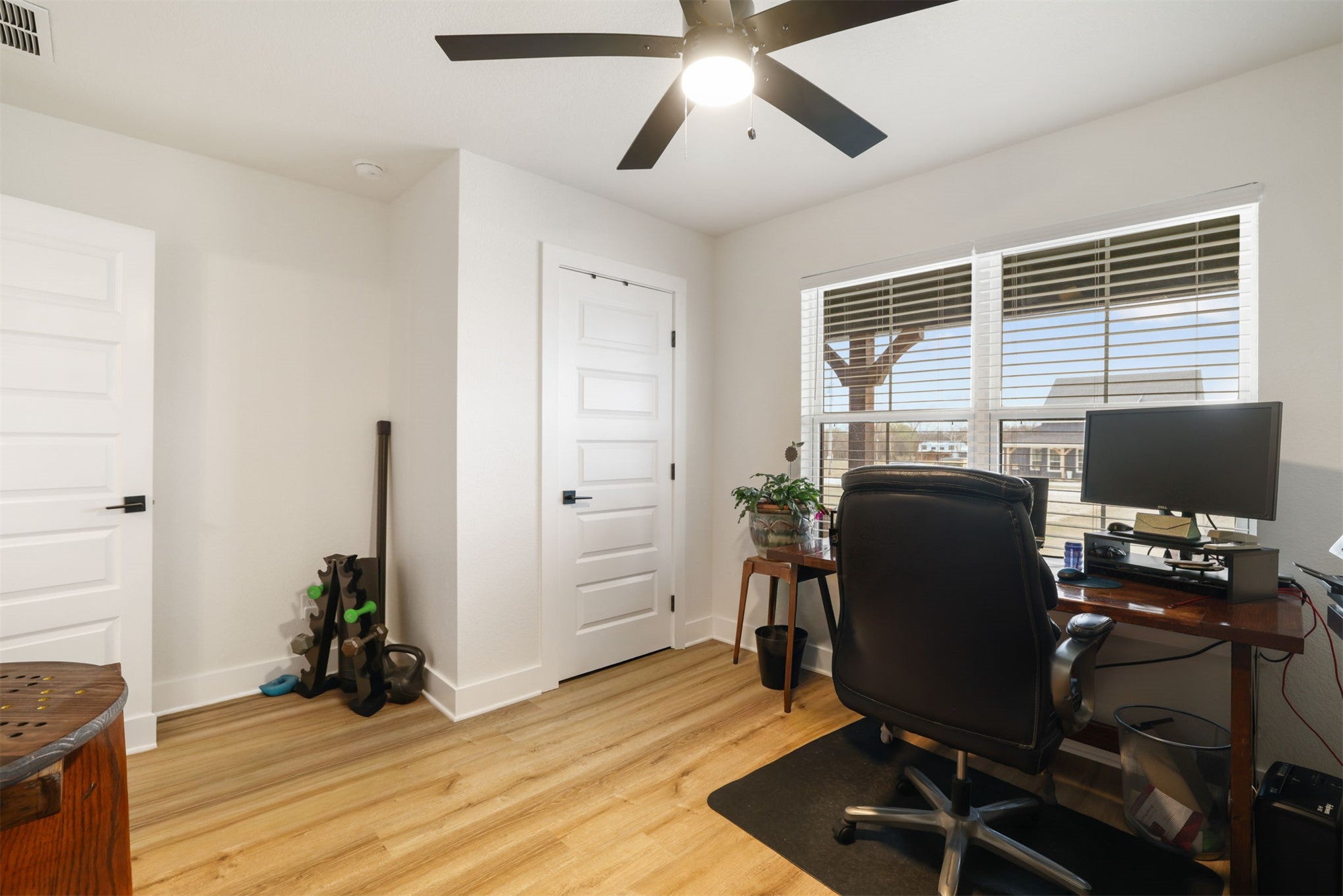 11828 Xavri Lane