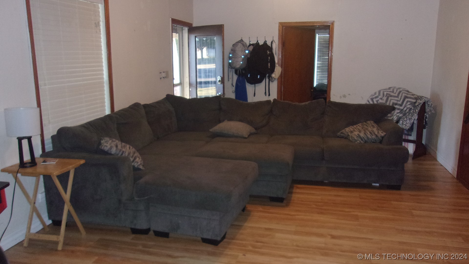 806 W Tishomingo Street