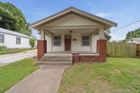 Photo of 2214 E 12th Place, Tulsa, OK 74104 (MLS # 2622363)