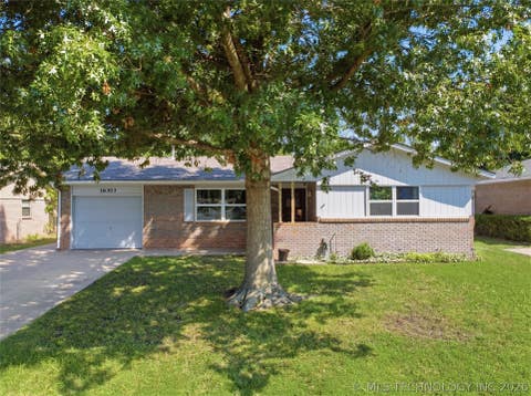 Photo of 16303 E 1st Street, Tulsa, OK 74108 (MLS # 2625537)