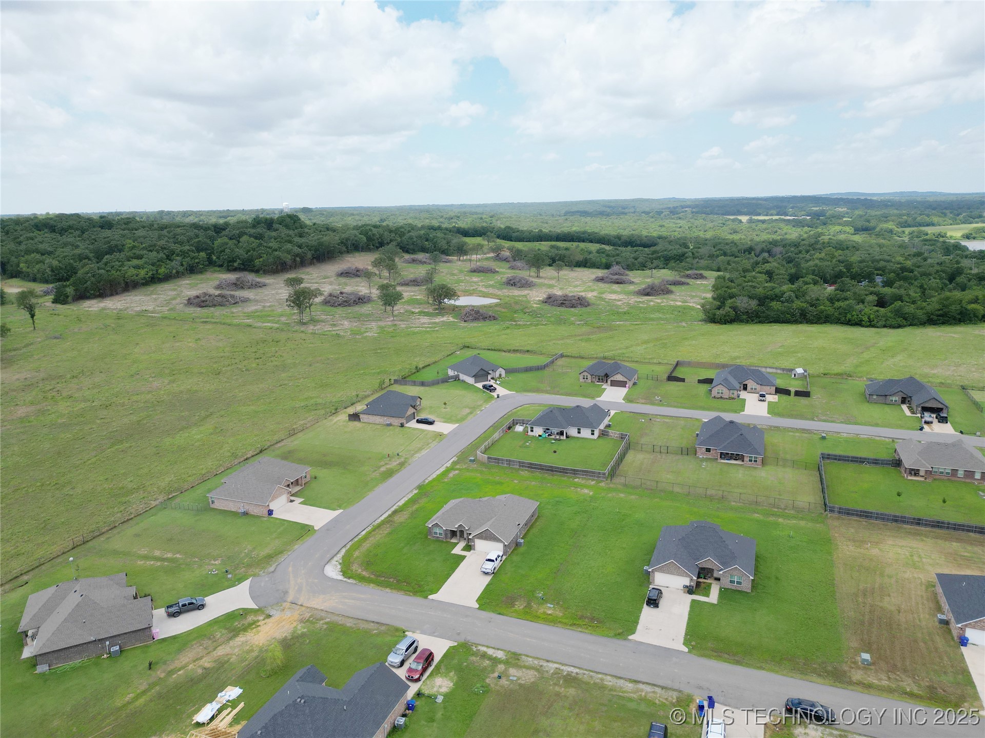 280 Lake Meadow Loop