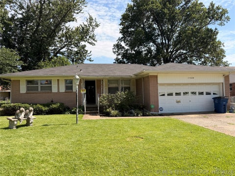 Photo of 11458 E 6th Street, Tulsa, OK 74128 (MLS # 2625471)