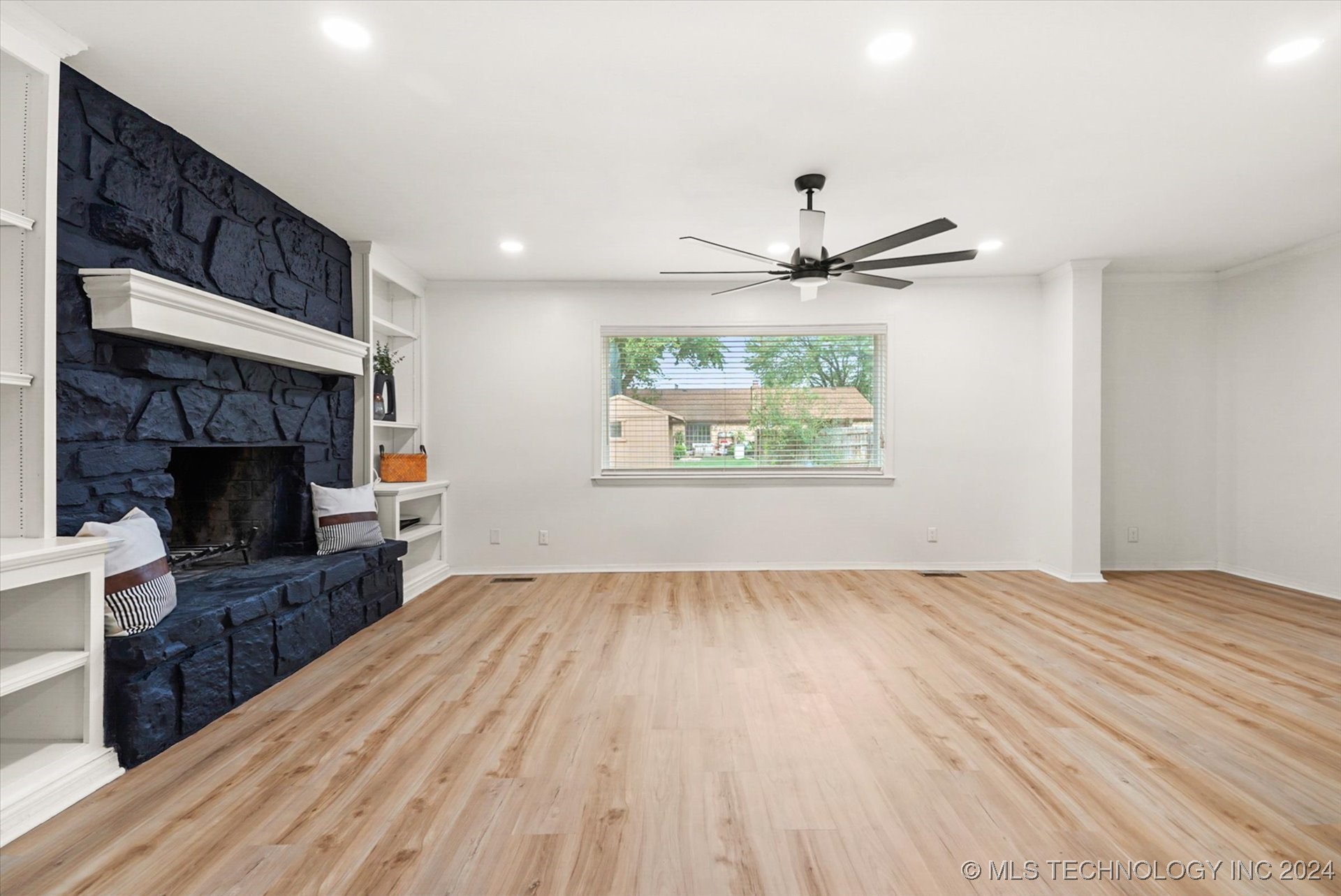 Photo 7 of 25 of 500 S 25th Street house