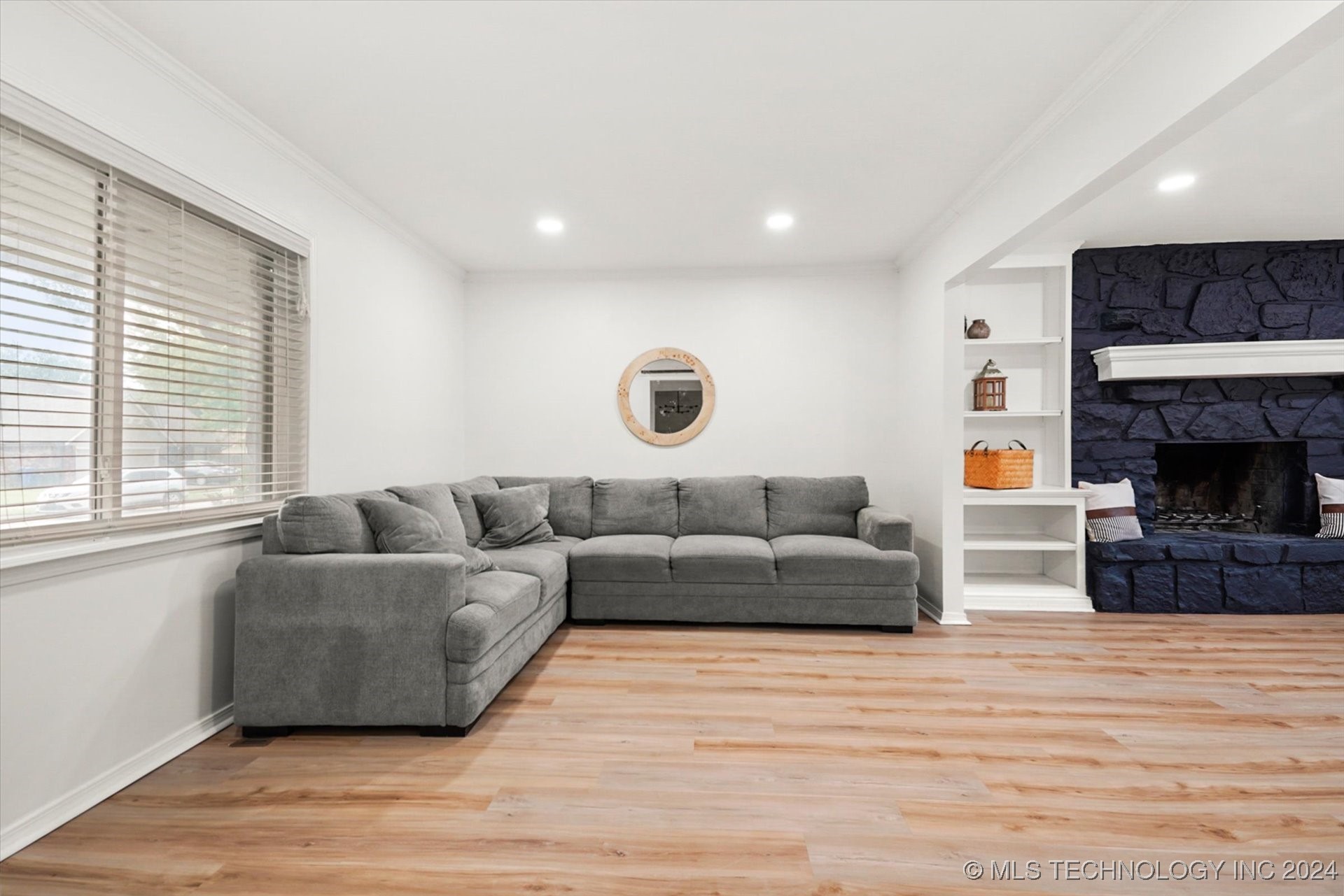 Photo 5 of 25 of 500 S 25th Street house
