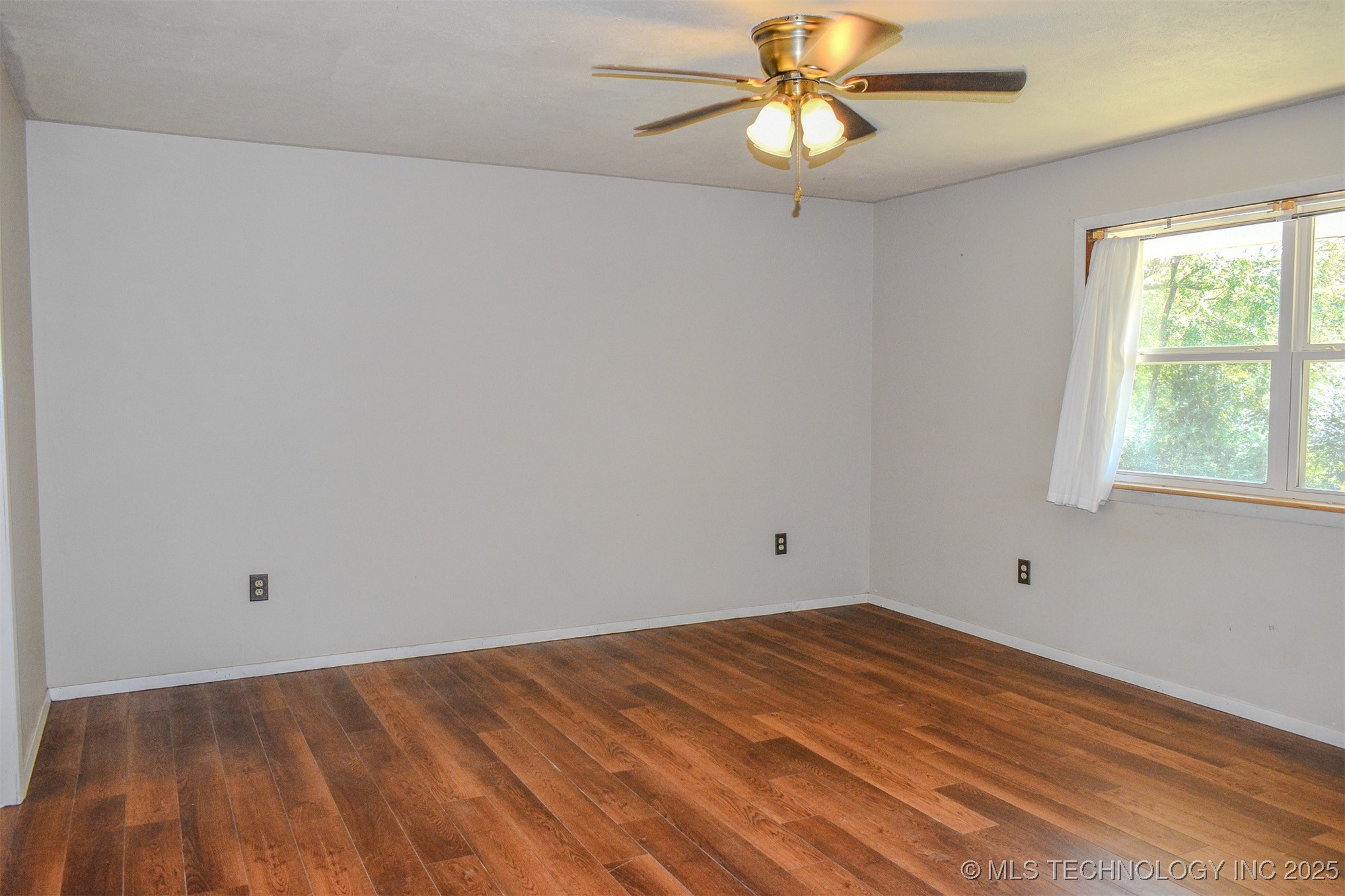 906 Powell Drive
