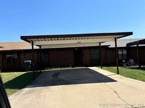 1612 Rustic Drive Ardmore OK 73401