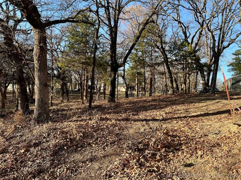 1579 Roads Kingston OK 73439