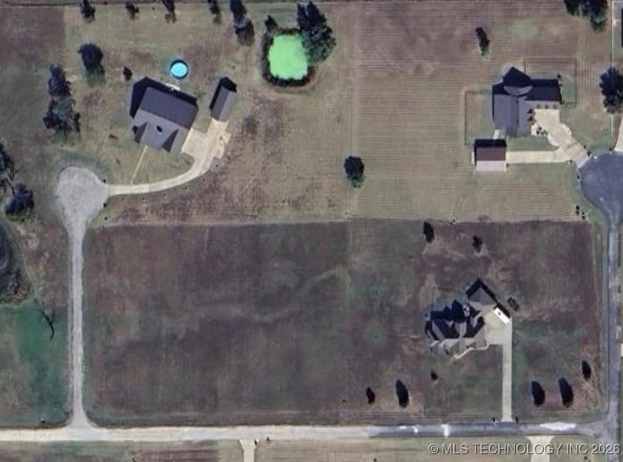 Photo 1 of 7 — 10 Red Bud Lane, Morris, OK 74445