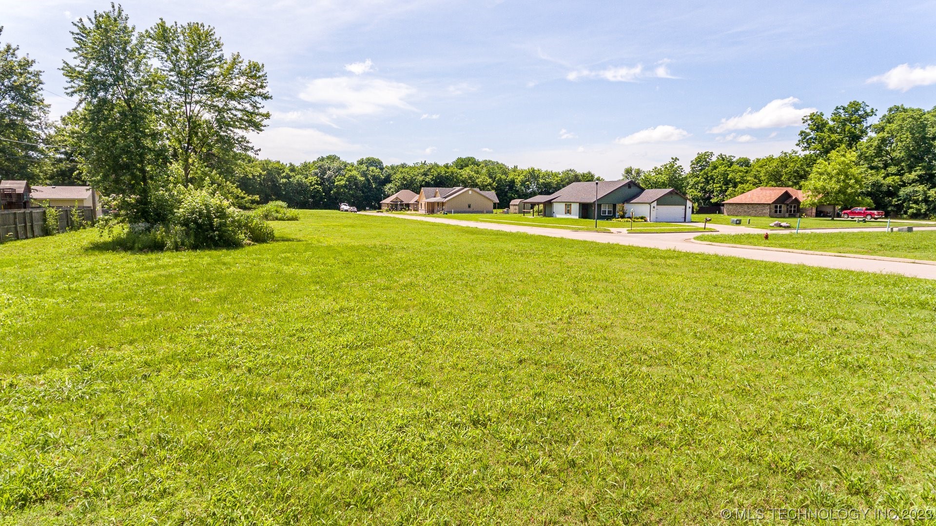 Photo 13 of 14 of 700 Sage Avenue land
