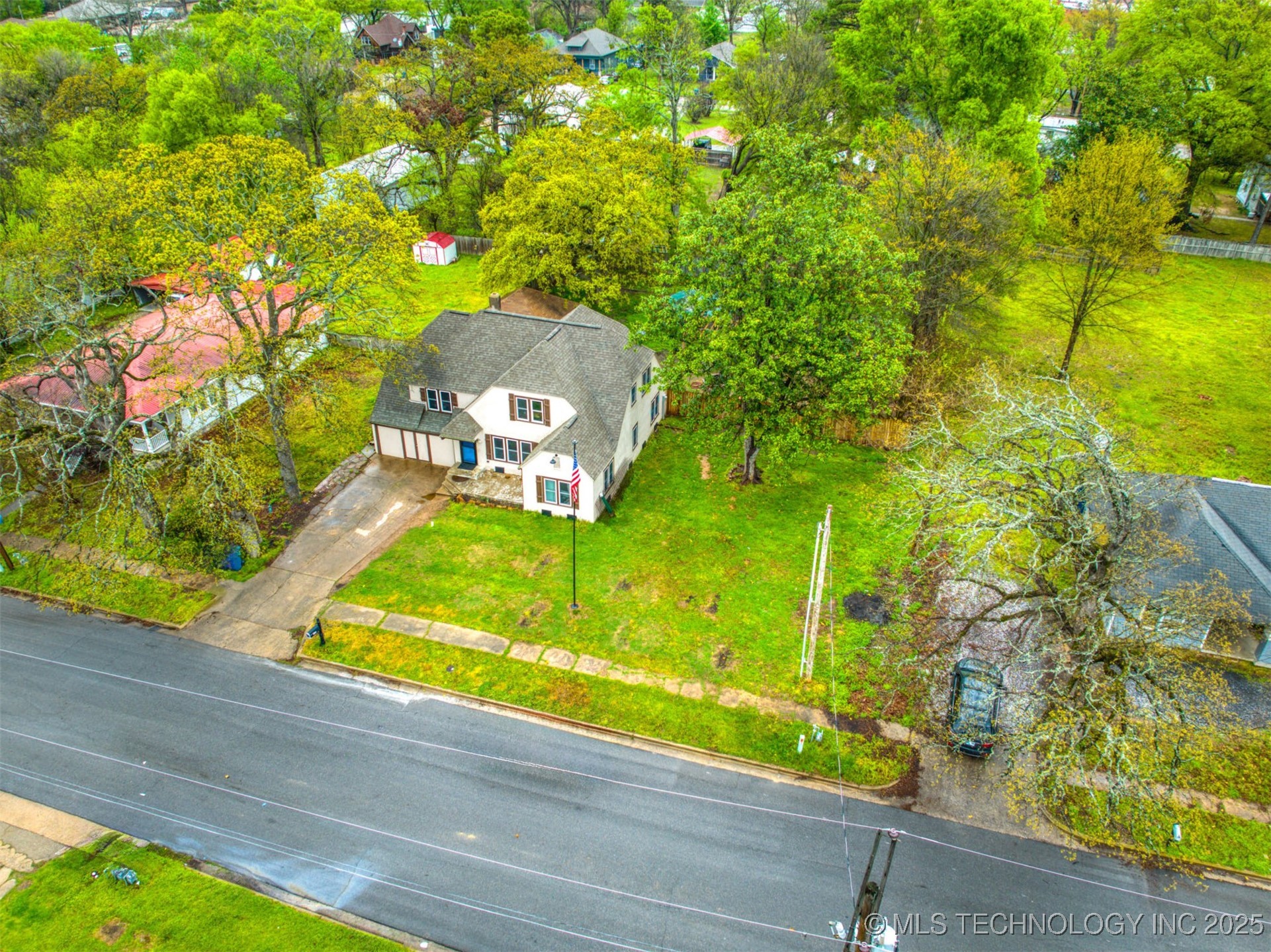 159 E 3rd Street