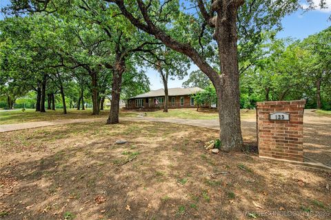 123 Park Lake Drive Durant OK 74701