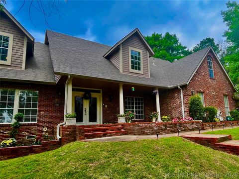 Photo of 8632 S Braden Avenue, Tulsa, OK 74137 (MLS # 2622029)