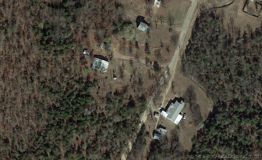 635 County Line Road E