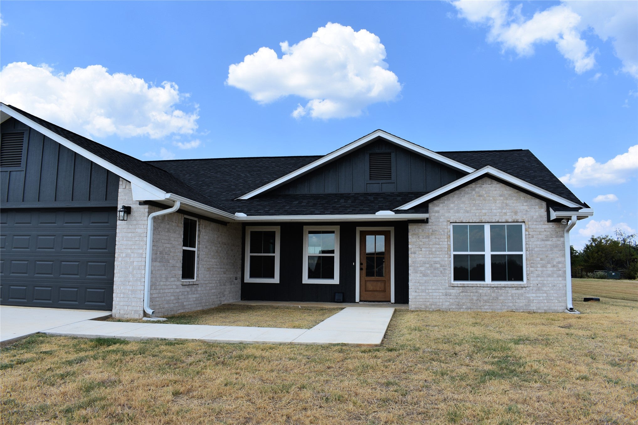 2915 E 2090 Road LOT 1
