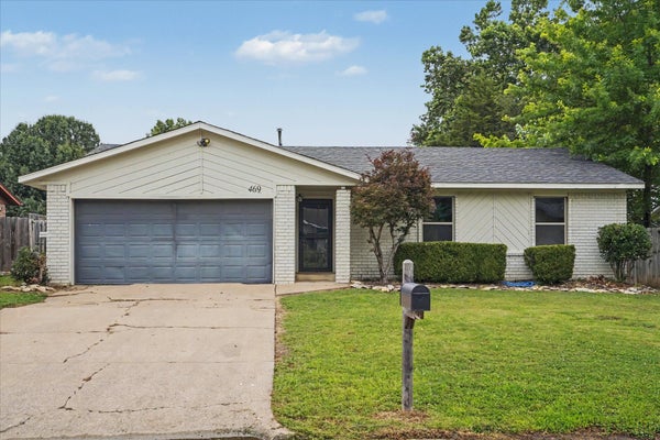 469 W 149TH ST S, GLENPOOL, OK 74033 - Image b4b618dae595086a58df296e3320e593/2929209650