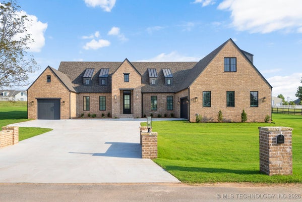 207 W 172ND STREET S, MOUNDS, OK 74047 - Image b4d0ca645deb4b72c7127a089afc58c8/1714187743
