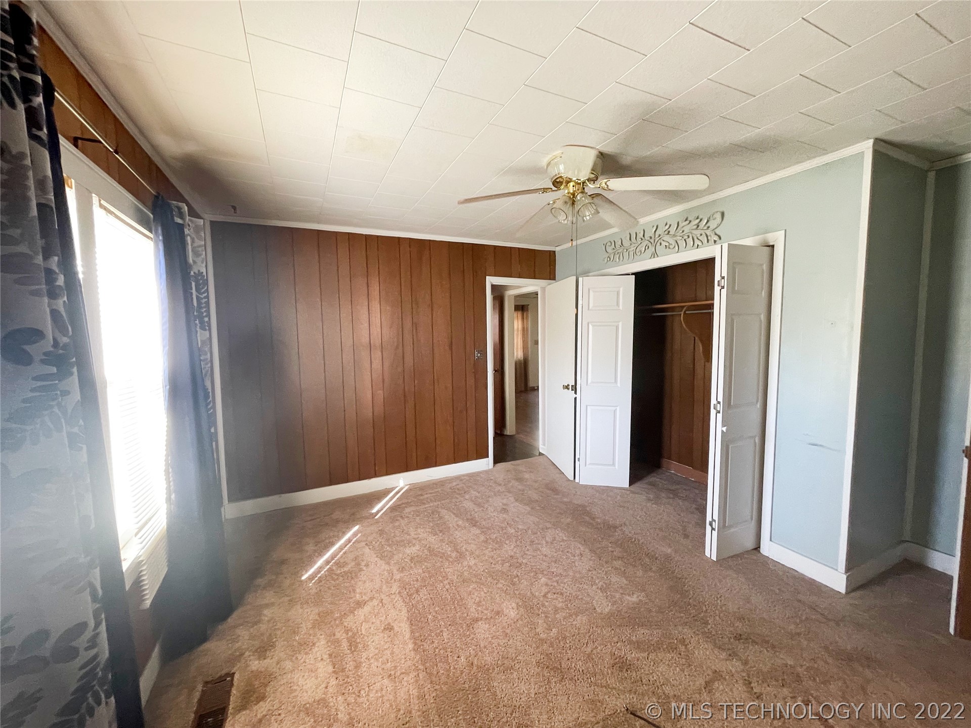 Photo 25 of 33 of 1307 S Hitchite Avenue house