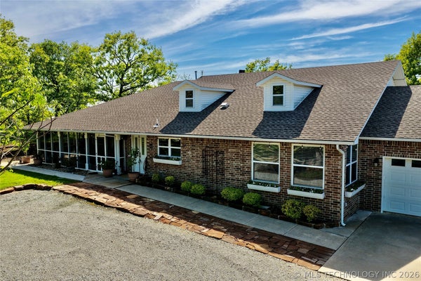 324 FALCON LN, EUFAULA, OK 74432 - Image b6511f0be2a2d9bf88fdafd8451e4e13/2447975026